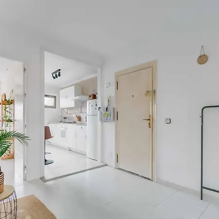138- Stylish Coastal With Views And Pool In Apartament Fuengirola